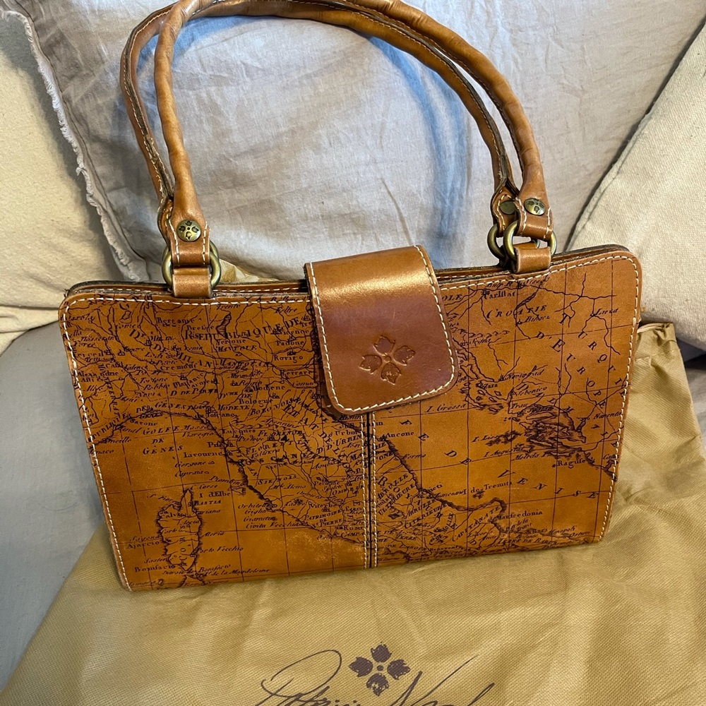 Patricia Nash Rienzo Signature handbag